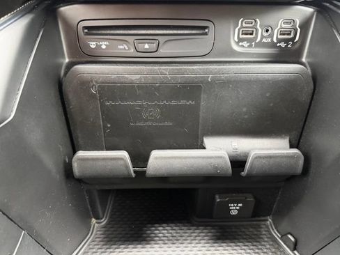 Used 2019 RAM 1500 Limited w/ Advanced Safety Group AWD/4WD image 23