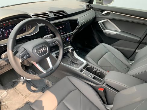 Used 2024 Audi Q3 2.0T Premium AWD/4WD image 15