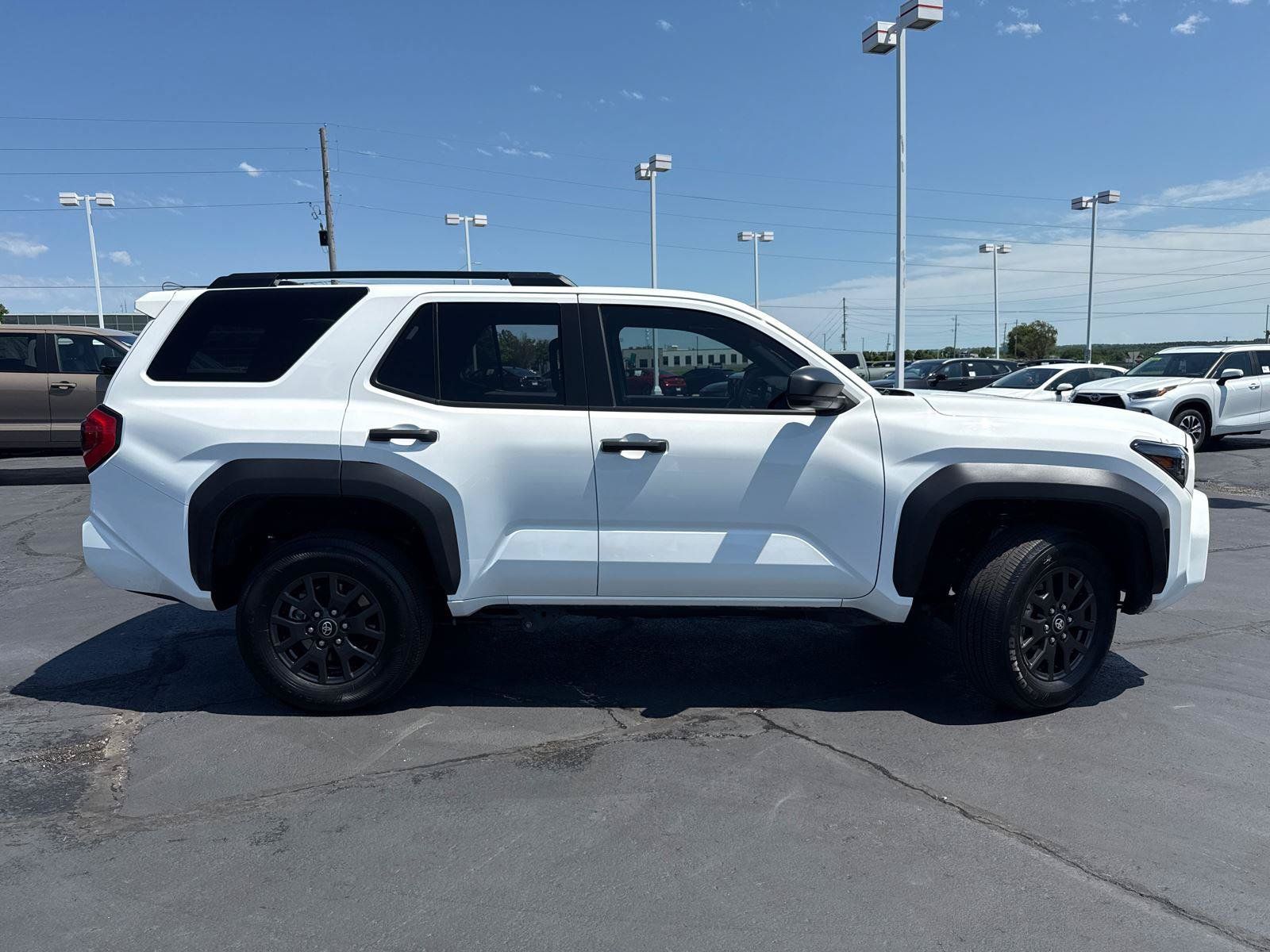 Certified 2025 Toyota 4Runner SR5 AWD/4WD image 10