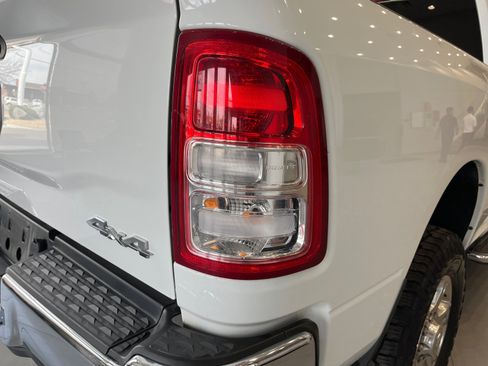 Used 2024 RAM 2500 Big Horn image 28