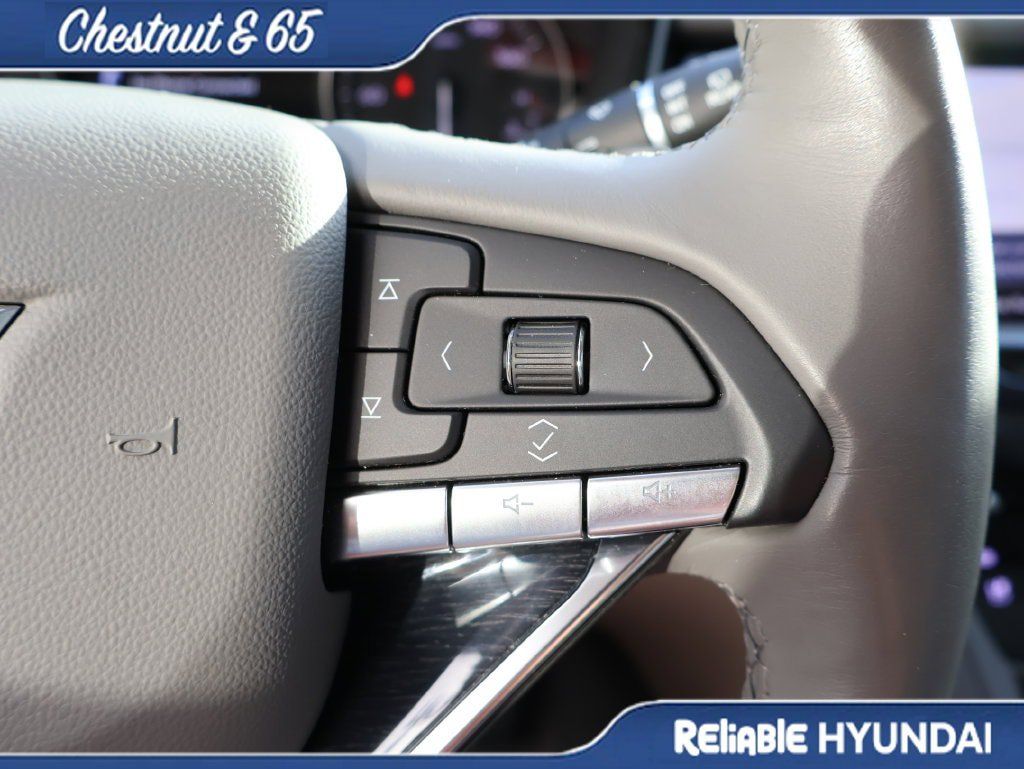 Used 2024 Cadillac XT6 Premium Luxury w/ Technology Package AWD/4WD image 30