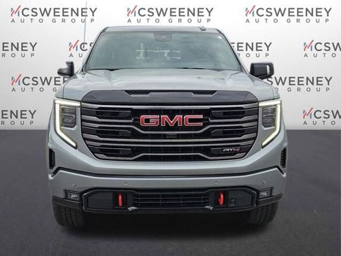 Used 2025 GMC Sierra 1500 AT4 w/ AT4 Premium Package image 8