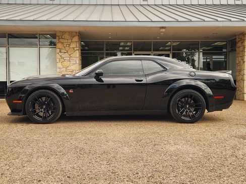 Used 2023 Dodge Challenger R/T Scat Pack RWD image 4