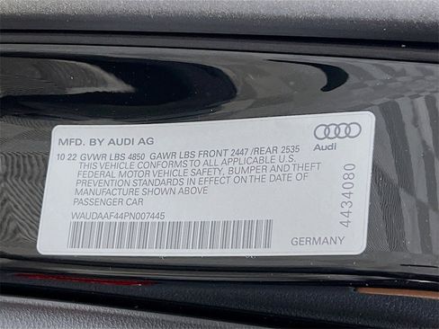 Used 2023 Audi A4 2.0T Premium w/ Convenience Package image 31