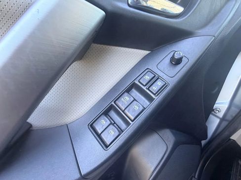 Used 2015 Subaru Forester 2.5i Touring image 16
