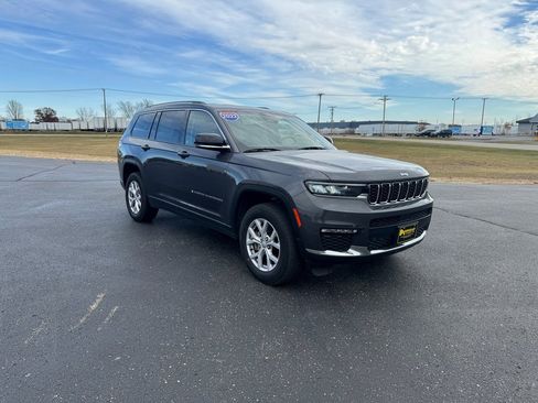 Used 2022 Jeep Grand Cherokee L Limited image 7