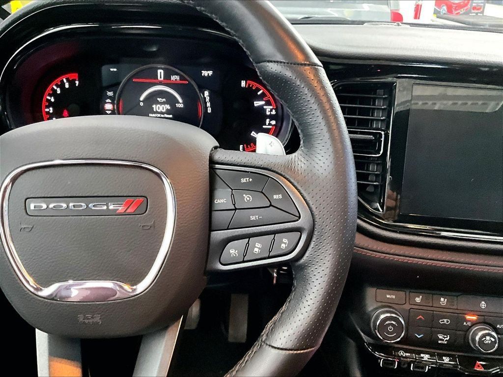 Used 2025 Dodge Durango GT AWD/4WD image 25