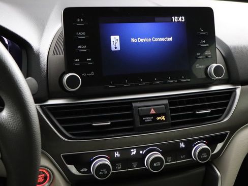 Used 2020 Honda Accord LX image 24