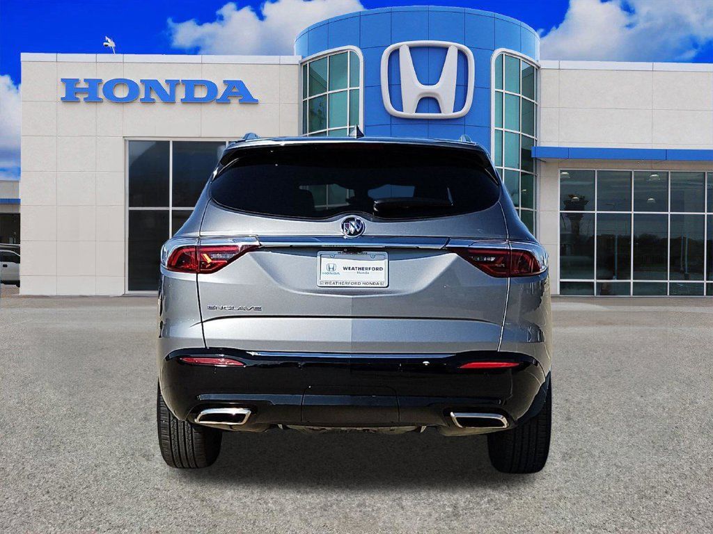 Used 2024 Buick Enclave Premium FWD image 4
