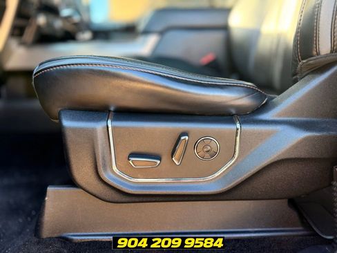 Used 2018 Ford F150 Platinum w/ Equipment Group 701A Luxury AWD/4WD image 12