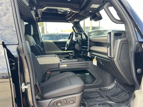 New 2026 GMC Hummer EV 4x4 Crew Cab image 30