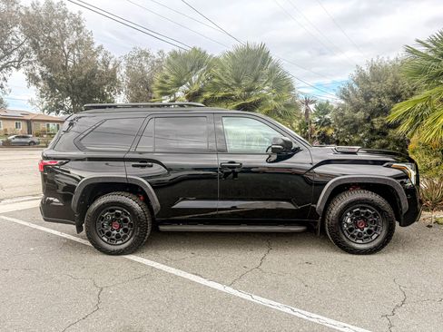 Used 2024 Toyota Sequoia TRD Pro image 15