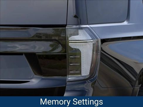 New 2026 Chevrolet Tahoe Z71 w/ Comfort Package AWD/4WD image 12