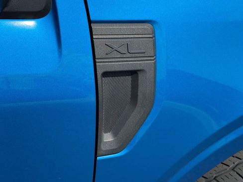 Used 2022 Ford Maverick XL FWD image 35