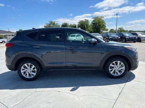 Used 2020 Hyundai Tucson SE FWD image 3