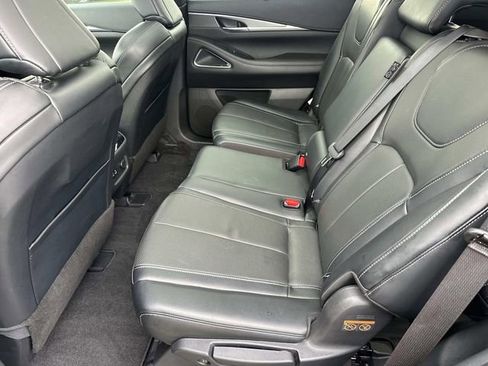 Used 2023 INFINITI QX60 Luxe w/ Vision Package image 25