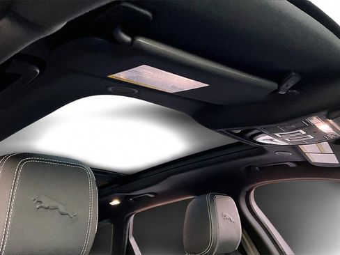 Used 2024 Jaguar F-PACE R-Dynamic S image 25