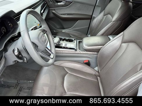 Used 2019 Audi Q8 Prestige image 10