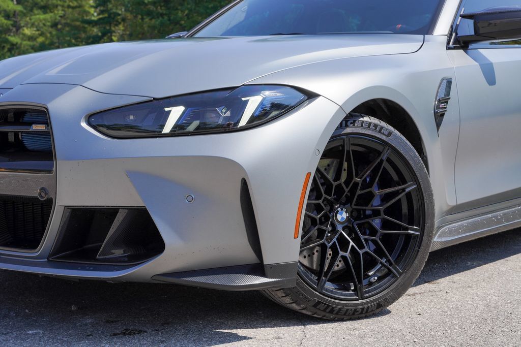 Used 2025 BMW M3 w/ M Carbon Exterior Package RWD image 5
