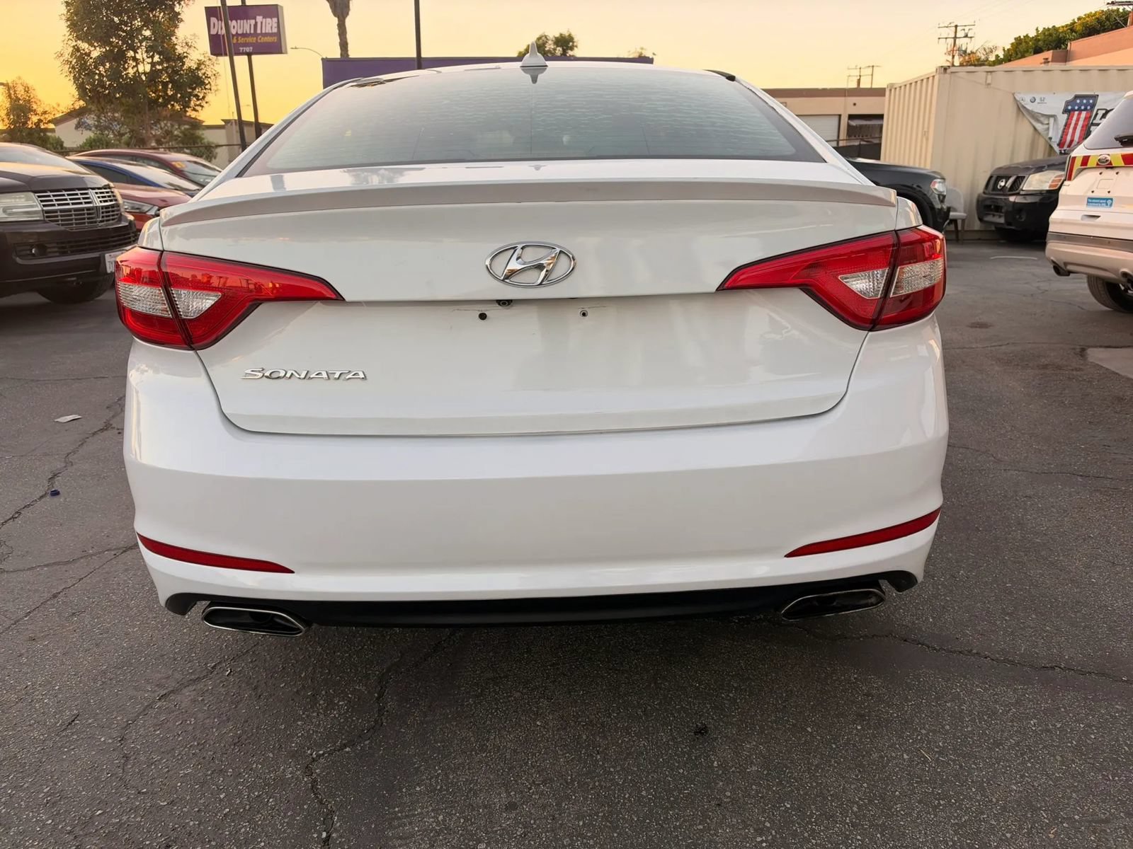 Used 2017 Hyundai Sonata Sport w/ Value Edition Package 02 FWD image 6