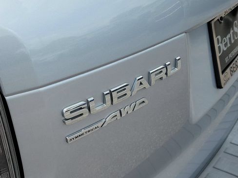 Used 2018 Subaru Forester 2.5i Premium AWD/4WD image 5