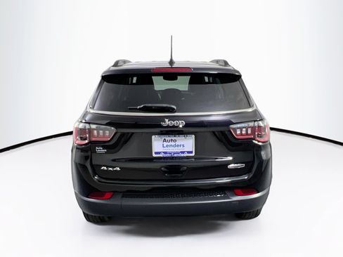 Used 2022 Jeep Compass Latitude AWD/4WD image 6