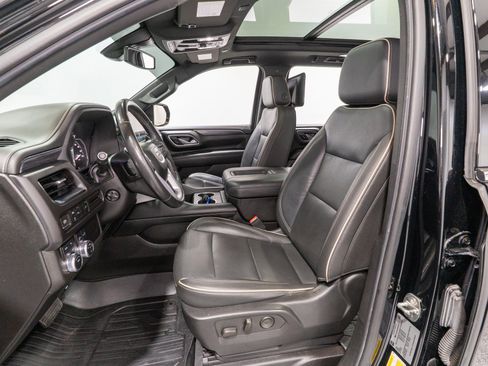Used 2021 GMC Yukon XL SLT w/ SLT Premium Package AWD/4WD image 15