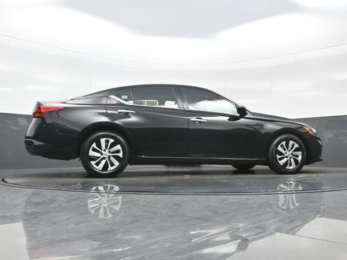 Used 2022 Nissan Altima 2.5 S image 32