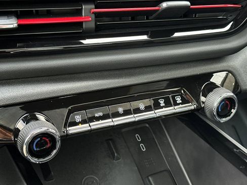New 2024 Chevrolet Silverado EV RST AWD/4WD image 20