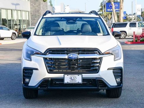 New 2026 Subaru Ascent Limited image 2
