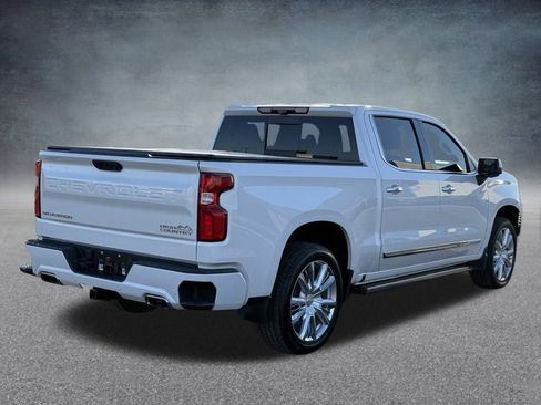 Certified 2023 Chevrolet Silverado 1500 High Country w/ High Country Premium Package AWD/4WD image 4