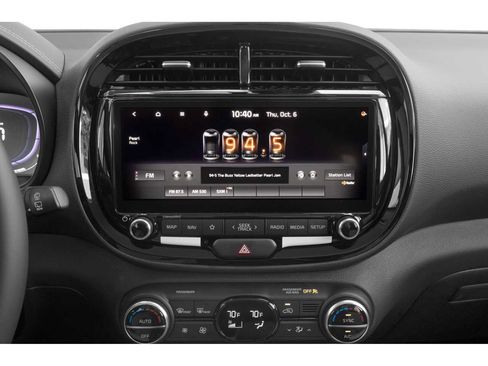 Certified 2024 Kia Soul GT-Line FWD image 7