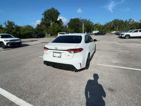 Used 2023 Toyota Corolla SE FWD image 7