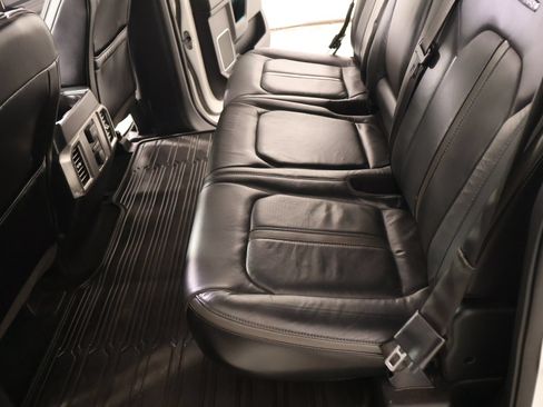 Used 2015 Ford F150 Platinum w/ Equipment Group 701A Luxury AWD/4WD image 14