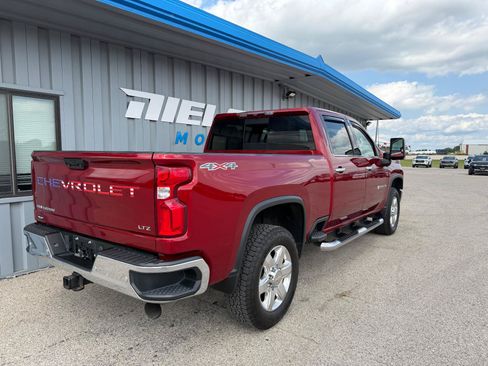 Used 2021 Chevrolet Silverado 2500 LTZ w/ LTZ Convenience Package AWD/4WD image 6