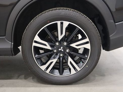 Used 2023 Mitsubishi Eclipse Cross SE image 43