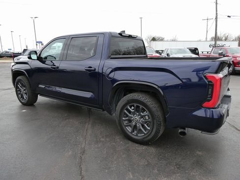 Used 2022 Toyota Tundra Platinum image 8