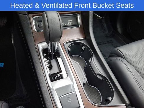 Certified 2025 Subaru Ascent Touring image 19