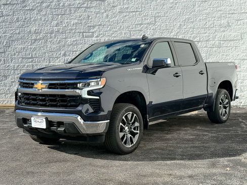 Certified 2022 Chevrolet Silverado 1500 LT image 3