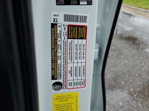 Used 2023 Toyota Highlander Platinum image 31