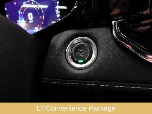 Used 2023 Chevrolet Colorado LT w/ LT Convenience Package II image 40