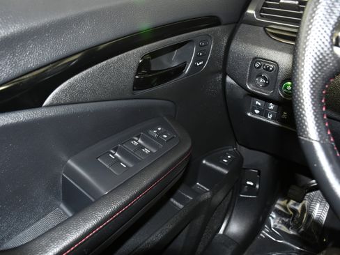 Certified 2024 Honda Passport Black Edition image 33