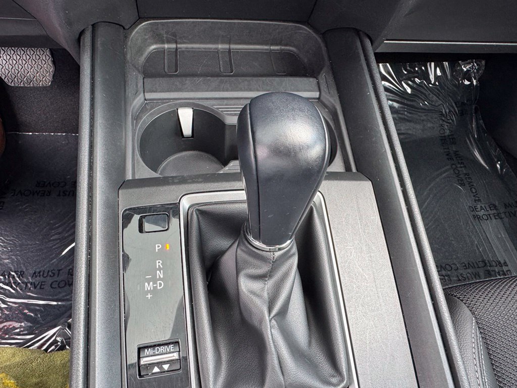 Used 2026 MAZDA CX-50 AWD 2.5 S w/ Preferred Pkg image 21