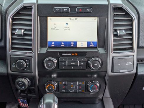 Used 2020 Ford F150 XLT w/ Equipment Group 302A Luxury AWD/4WD image 25