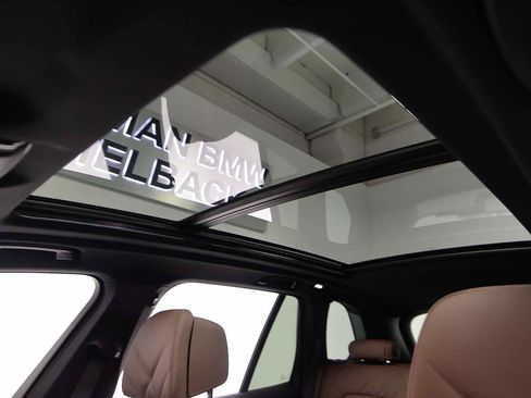 Used 2026 BMW X5 xDrive40i w/ M Sport Package AWD/4WD image 7