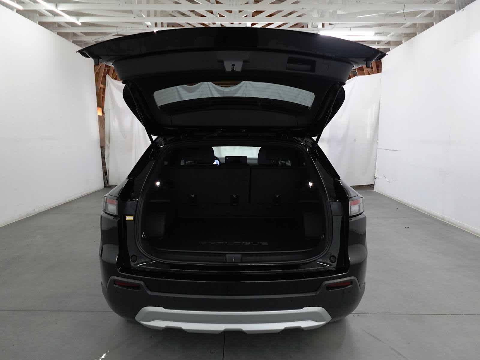 Used 2024 Honda Prologue EX image 29
