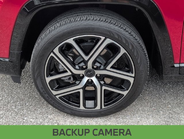 Certified 2025 Jeep Compass Limited w/ Elite Group AWD/4WD image 12