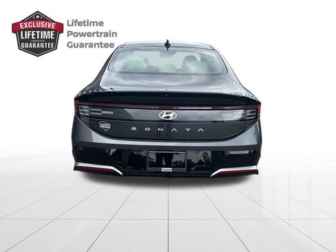 Used 2025 Hyundai Sonata SEL FWD image 4