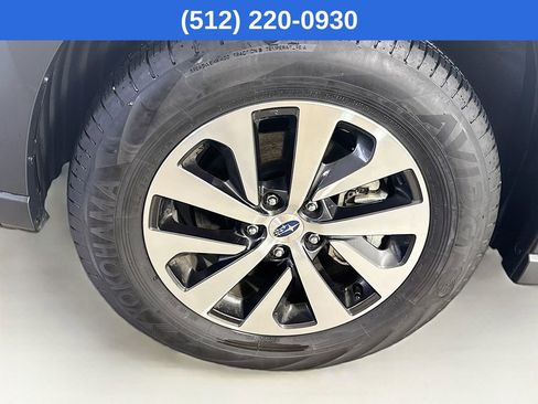 Used 2025 Subaru Outback Premium AWD/4WD image 41