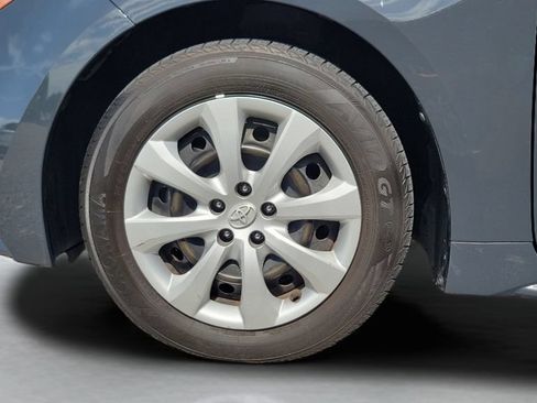 Used 2023 Toyota Corolla LE FWD image 4